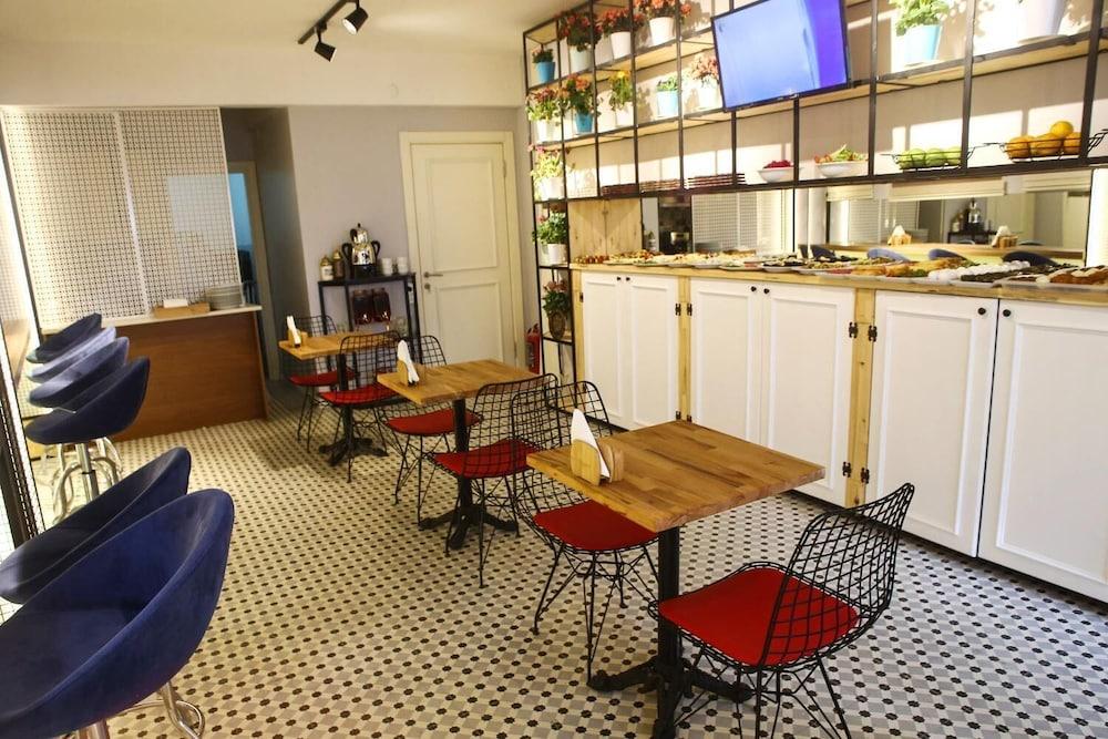 Hotel Neva Flats Taksim à Istambul Extérieur photo